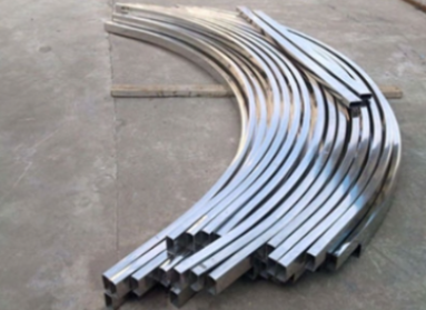 营口铝型材拉弯加工：创意塑形师